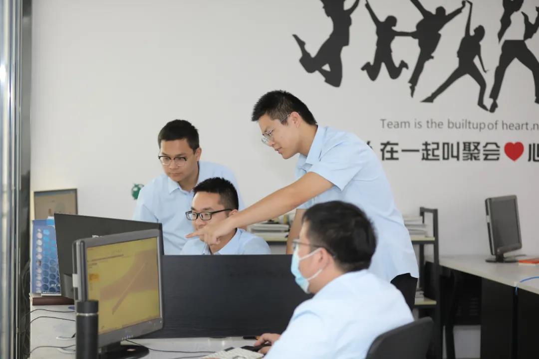 智能分揀設(shè)備.jpg